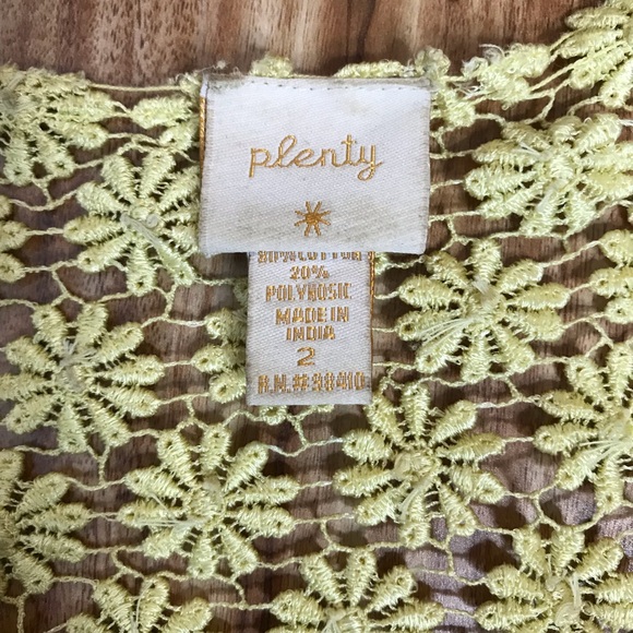 CROCHETED SHRUG BY PLENTY SIZE 2 - Picture 6 of 6